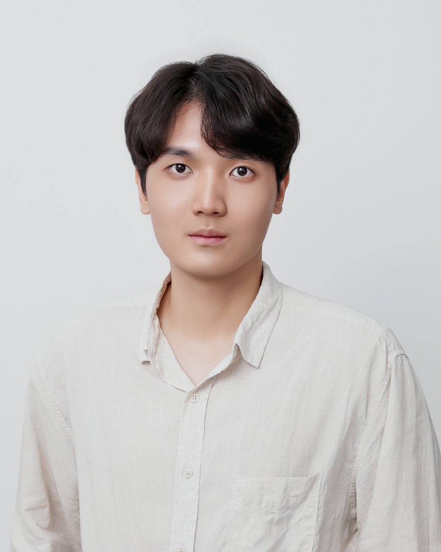 Portrait of Song, Minkyu